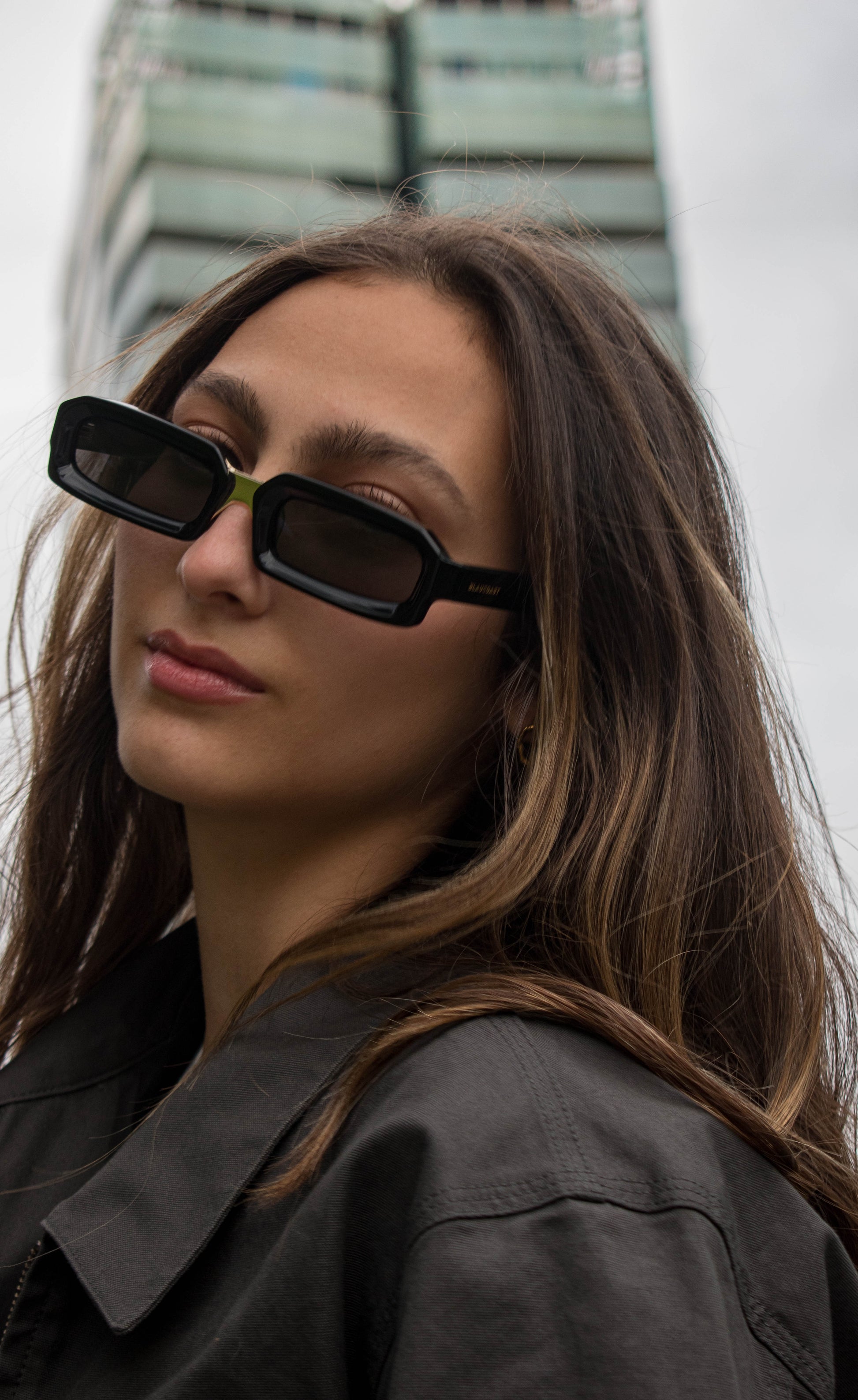 Aura Black